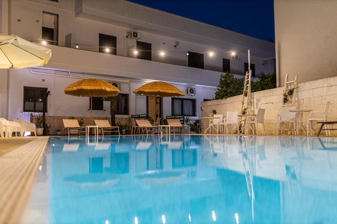 La Gemma del Salento Rooms&Apartments Racale Esterno foto